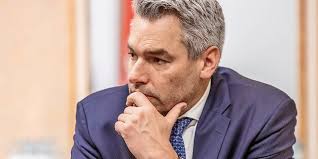 Paukenschlag: Nehammers Kabinettschef geht