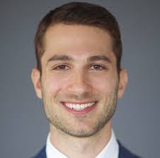 Maxine Simon's Instagram, Twitter & Facebook