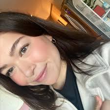 Electrician for living room lighting installation needed