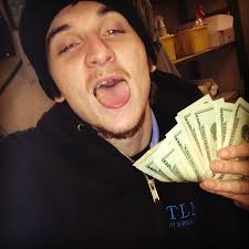 I ain't even warmed up yet. #getmoney #trapmusic #scaredmo…