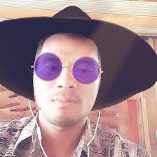 Dan Chea's Instagram, Twitter & Facebook