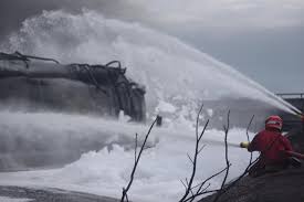 Jual alat pemadam api ringan, distributor alat pemadam api, jual alat pemadam kebakaran, grosir alat pemadam umumnya alat pemadam kebakaran atau tabung pemadam kebakaran jakarta ini terdiri dari sebuah tabung ber tekanan tinggi yang berisi. Fire Fighting Intensif Pertamina Berhasil Padamkan Seluruh Titik Api Pertamina