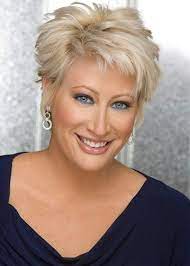 New Haircuts For Women Over 40 Cool Hairstyles 2017 Acconciature Per Capelli Corti Nuovi Tagli Di Capelli Tagli Di Capelli