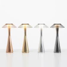 Bestellen sie ihre lampe bei beleuchtungdirekt: Space Lampe A Poser Sans Fil Led H30cm