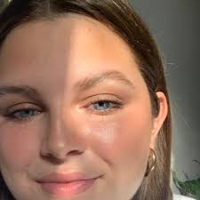 Abbey Tate (@abbeytate1)