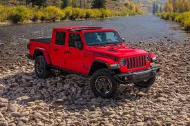 Browse new photos of the 2021 jeep® gladiator. 2020 Jeep Gladiator Pictures 385 Photos Edmunds