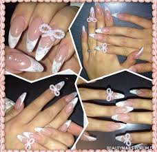 Weiß, silber und gold kombinieren. French Manicure Bilder 400 Nagel Ideen 2021