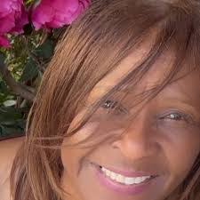 Adel Diaz's Instagram, Twitter & Facebook