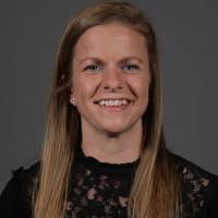 Kelly Borges's Instagram, Twitter & Facebook