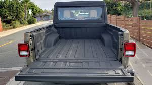 Adds extra shine to your product. 6 Best Spray In And Roll On Bedliner Kits In 2021 Diy To Save Money