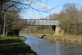 Brest vs nantes betting tips. Datei 451 96 Pont Canal Nantes Brest Par Cramos Jpg Wikipedia