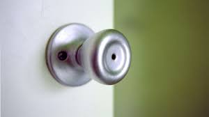 Fortunately these holes are fairly easy to patch and repair using epoxy resin fillers designed for automotive bodi. How To Pick The Lock Of An Interior Door