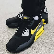 Pin By Ilker Kurt On Step One Nike Air Shoes Nike Air Max Mens Sneakers Casual