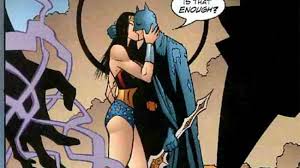 Wonder woman (gal gadot) rescues hostages from a terrorist plot at a london. Ben Affleck Says There Is Sexual Tension Between Wonder Woman And Batman In Justice League The Mary Sue