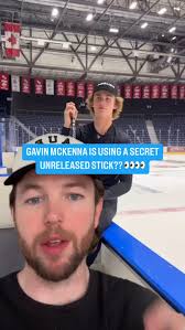 Gavin McKenna has been the only player using this unreleased stick 🤯  @gavin_mckenna27