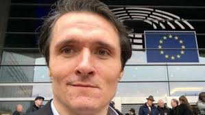 Paul Horner, pionero de «noticias falsas», fallece en circunstancias no  aclaradas