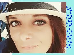 Carla Bertuzzi's Instagram, Twitter & Facebook