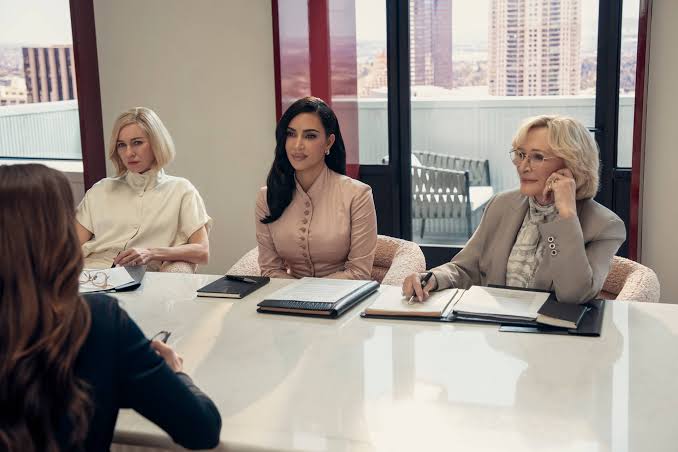 Glenn Close Raves About Meeting Kim Kardashian's Boyfriend Lewis Hamilton  on 'All's Fair' Set