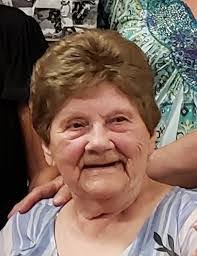 Leona May's Instagram, Twitter & Facebook