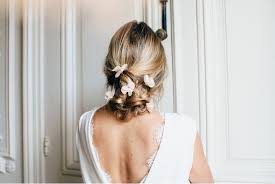 Chignon avec 50 idées romantiques de coiffure mariage cheveux long. 40 Coiffures De Mariage Pour Cheveux Mi Longs