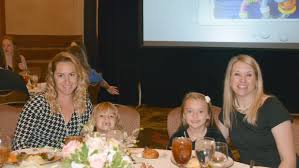 Faces in the Crowd: Girls in Pearls Gala