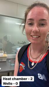 Amanda Wellington's Instagram, Twitter & Facebook