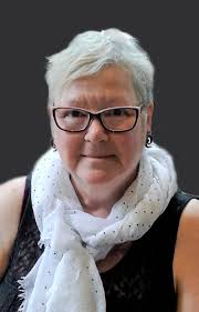 Mme Charlotte Chaput