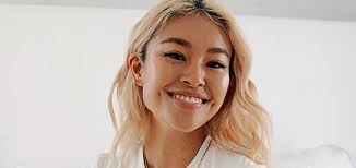 Lincoln Feature Article