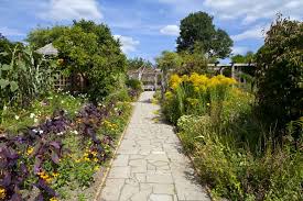 In london and at embassy gardens, they find a home. The Best London Gardens 25 Secret Gardens You Have To Explore