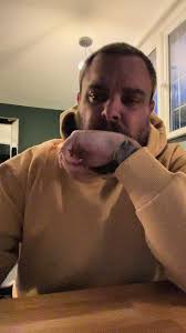 Dan Lawrence Columna