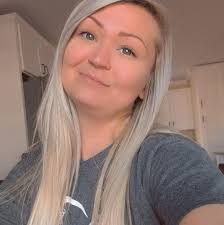 My sister is locked up in Wayne County ky .. Jennifer Owen's her chirp text  number is 5022333840 she is looking for someone to talk to ... yes she's in  jail and