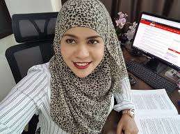 Anda harus diingatkan, tiada seorangpun mempunyai kuasa untuk menahan atau detain (melarang) seseorang daripada meninggalkan kawasan kemalangan tersebut. Apa Nak Buat Jika Kenderaan Dilanggar Pemandu Tiada Lesen Insuran Kenderaan Peguam Ini Beri Tunjuk Ajar Lengkap Remaja