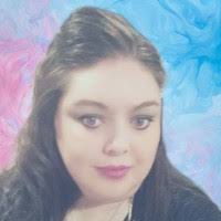 Amber Islas's Instagram, Twitter & Facebook