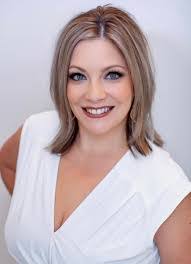 Annalisa Ramirez's Instagram, Twitter & Facebook