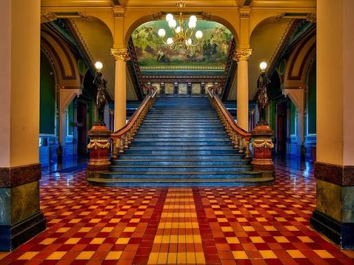 Free Images : vintage, antique, mansion, interior, building, palace, old, stairway, place of worship, aisle, inside, hdr, indoors, lights, resort, marble, iowa, beautiful, ballroom, government, chandelier, estate, lobby, granite, screenshot, des moines,