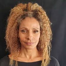 Michelle Herd's Instagram, Twitter & Facebook