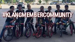 Mengikut komen kat gambar ni, lajak adalah lumba basikal turun bukit fly atas basikal. Playtube Pk Ultimate Video Sharing Website