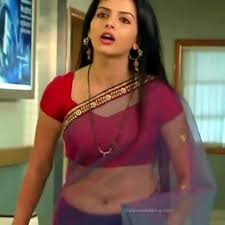 Some girls love to wear crop tops just because they think it looks super cool on them and they want to flaunt. Shrenu Parikh Hot Navel Show In Low Waist See Through Saree Indiancelebblog Com