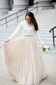 40 Totally Chic Wedding Dress Separate Ideas For Unique Brides Wedpics Blog Wedding Dress Separates City Hall Wedding Dress Casual Wedding Dress