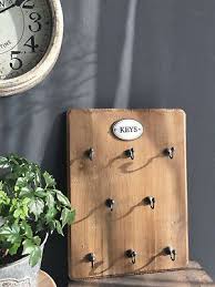 Schlusselbrett Holz 8 Haken Braun Vintage Shabby Chic Antik Natur Ebay Schlusselbrett Holz Schlusselbrett Diy Geschenke Holz