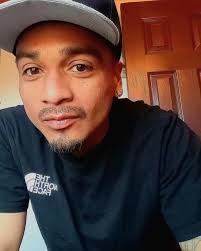 Search Daniel Herrera Obituaries and Funeral Services