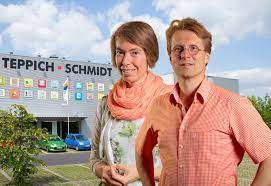 Du träumst von einer stilvollen und stimmigen raumausstattung? Ich Sass Heulend Vorm Fernseher Lokalgesicht Holger Schmidt Uber Seinen Weg Zum Unternehmer Lokalportal