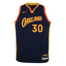 Steph posed with fans for pictures ahead of the warriors' first game home since the tragic death of bryant. Nike Golden State Warriors Steph Curry 2020 21 Kids City Edition Swingman Jersey Spartanova Sport