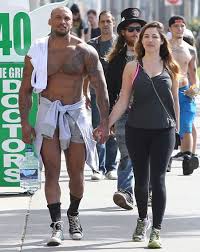 Kelly brook has revealed she has split from fiancé david mcintosh after a whirlwind romance. Kelly Brook And David Mcintosh Dating Gossip News Photos