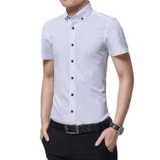 À rayure blanche et rouge avec inscription et manche mi courte et au bout un peu style froufrou t50. Chemise Blanche Habillee Manches Courtes Homme Soiree Blanche
