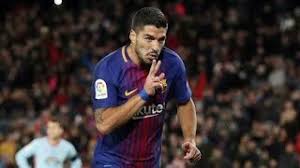 وخاض سواريز أول مباراة له بقميص منتخب بلاده منذ واقعة العض الشهيرة للمدافع الإيطالي جورجيو كيليني في لقاء منتخبيهما في الدور الأول لنهائيات بطولة كأس العالم 2014 في. Ø³ÙˆØ§Ø±ÙŠØ² Ù…Ù‡Ø§Ø±Ø§Øª ÙˆØ§Ù‡Ø¯Ø§Ù Ù…Ø¬Ù†ÙˆÙ†Ù‡ 2018 Youtube
