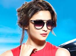Alia Bhatt Latest Hairstyles Haircuts 2019 Yes ofcourse, alia bhatt is beautiful than her competitor actress. alia bhatt latest hairstyles haircuts