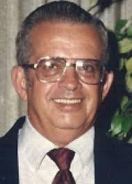 Robert Cheyne's Instagram, Twitter & Facebook