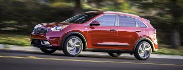 The 2017 Kia Niro Will Teach You To Drive Smoother Kia Motors Hybrid Car
