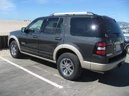2007 Ford Explorer Eddie Bauer Edition There Is One At Carmax In Las Vegas I Want Right Now Just Like Th Ford Explorer Ford Explorer Sport 2010 Ford Explorer